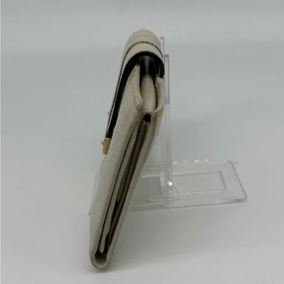 Gucci Guccissima Wallet - Picture 5 of 5